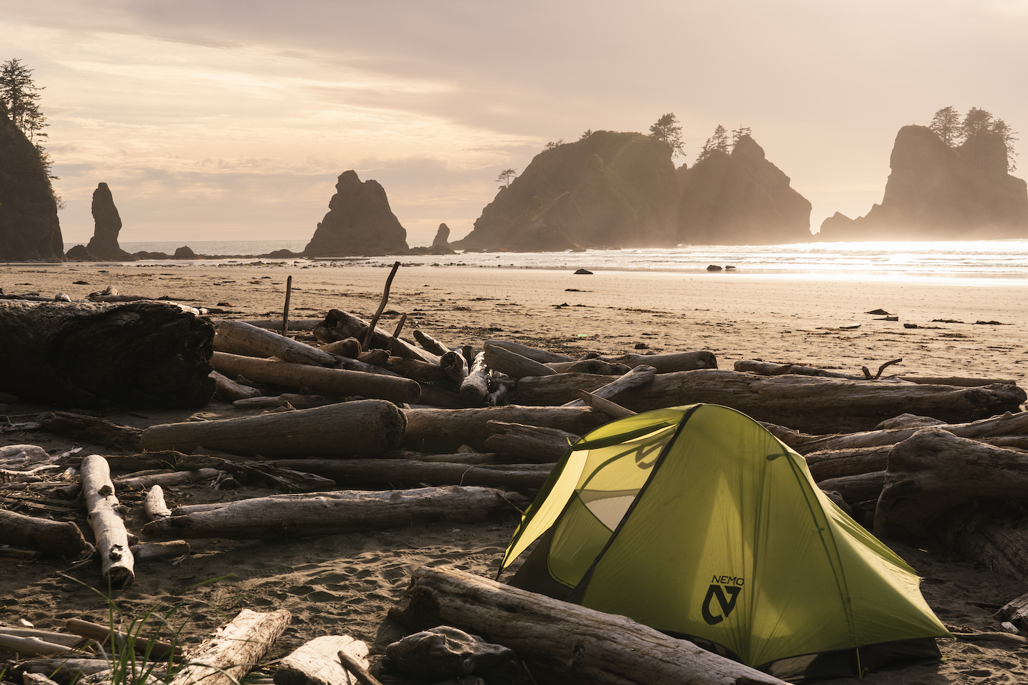 camping at shi shi beach point of arches