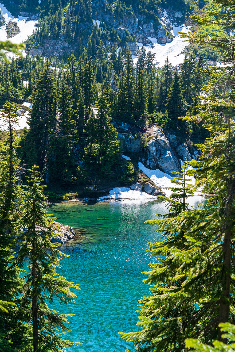 backpacking minotaur lake best hikes cascade mountains