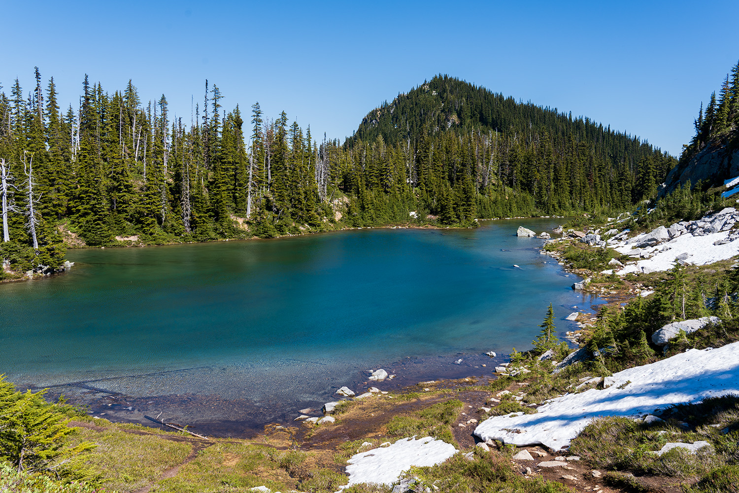 backpacking minotaur lake best hikes cascade mountains