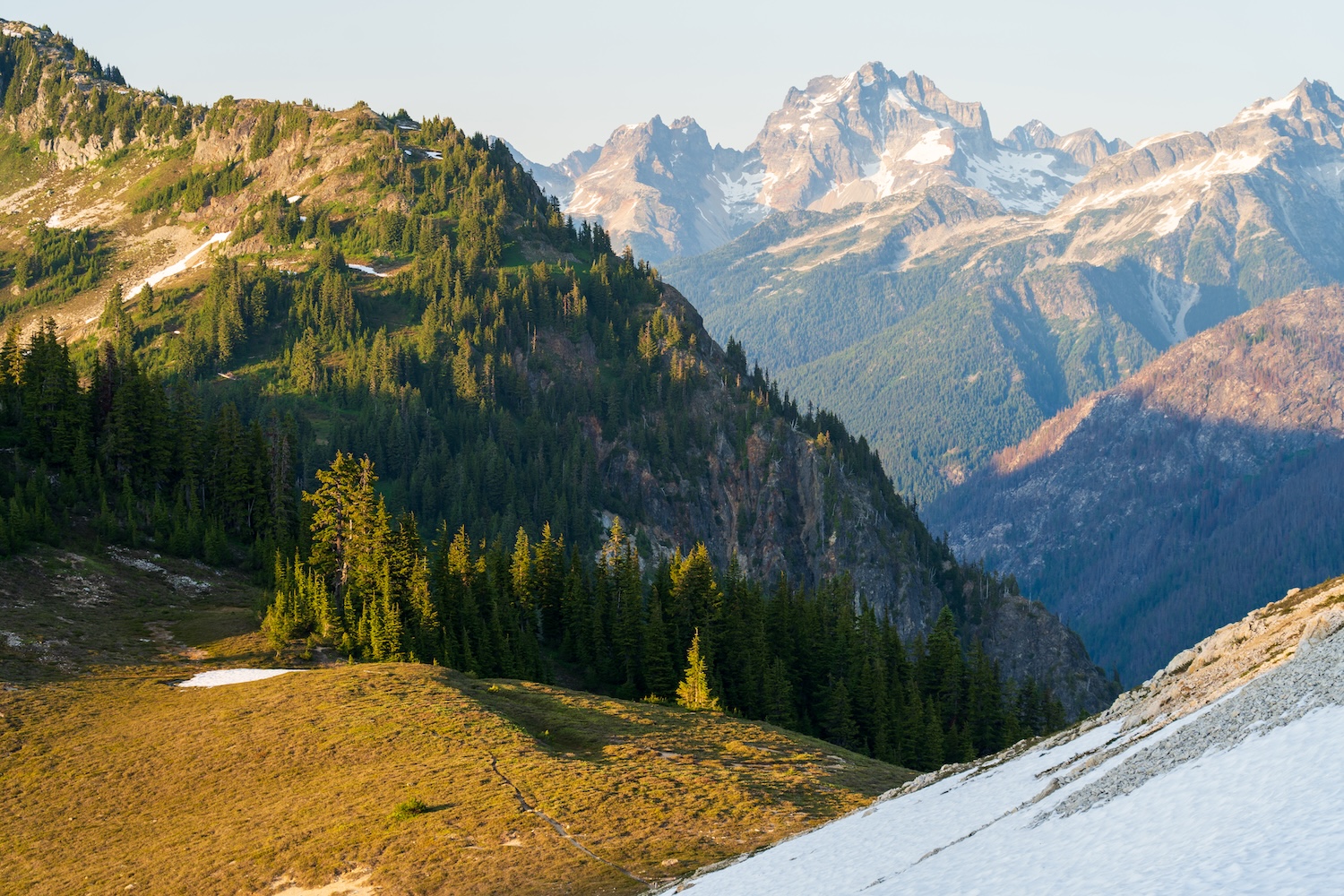 copper ridge hike backpacking north cascades