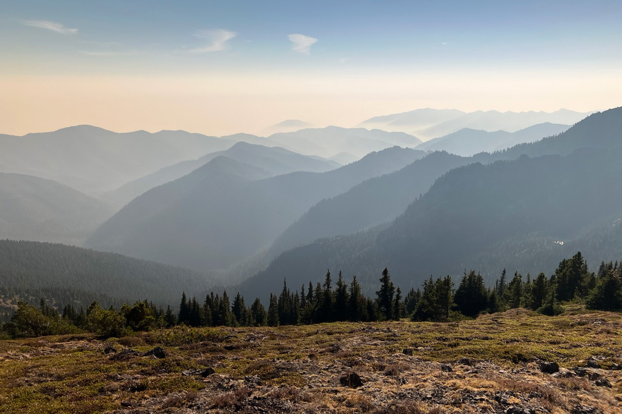 Scenic view of Mount Townsend trail and surrounding Olympic Mountains